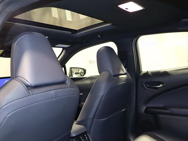 2026 Lexus 300 Premium AWD