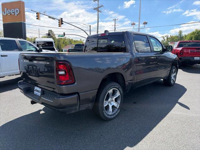 2026 Ram 1500 Express Crew Cab 4x4 57 Box