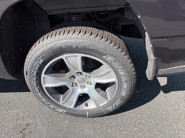 2026 Ram 1500 Express Crew Cab 4x4 57 Box