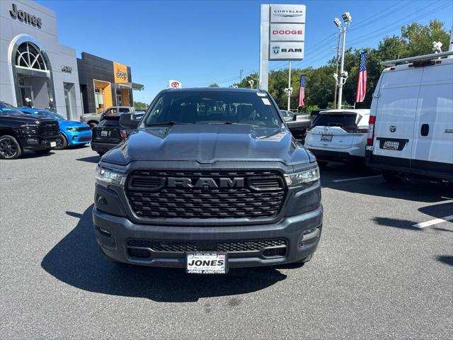 2026 RAM Ram 1500 RAM 1500 EXPRESS CREW CAB 4X4 57 BOX 2026 RAM Ram 1500 RAM 1500 EXPRESS CREW CAB 4X4 57 BOX