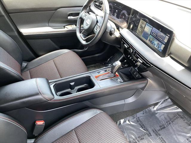 2025 Nissan Kicks SR Intelligent AWD