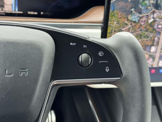 2022 Tesla Model X Dual Motor All-Wheel Drive