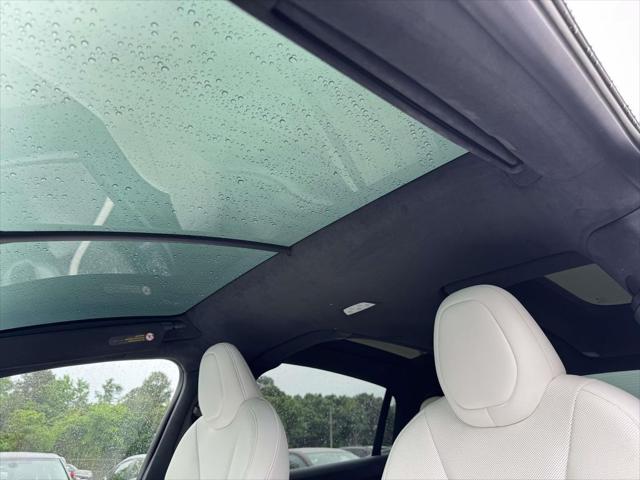 2022 Tesla Model X Dual Motor All-Wheel Drive