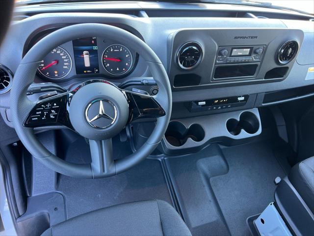 2026 Mercedes-Benz Sprinter 2500 Standard Roof 4-Cyl Diesel