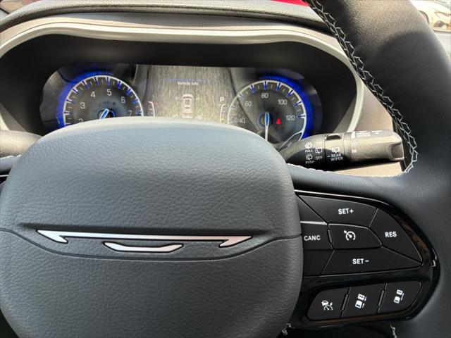 2027 Chrysler Pacifica Limited