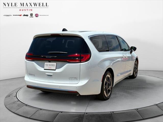 2027 Chrysler Pacifica Limited