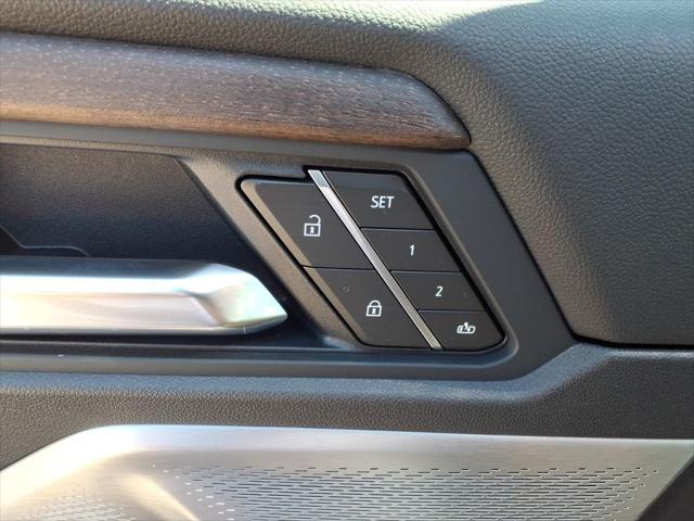 2026 GMC Acadia Denali Ultimate AWD