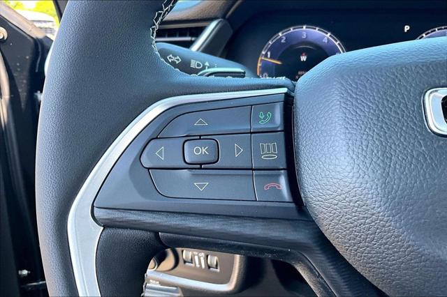 2026 Jeep Grand Cherokee Altitude 4x4