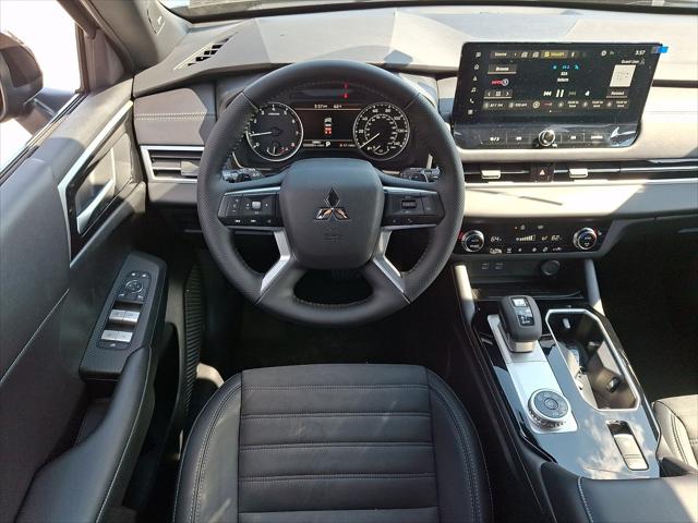 2026 Mitsubishi Outlander LE 1.5T S-AWC