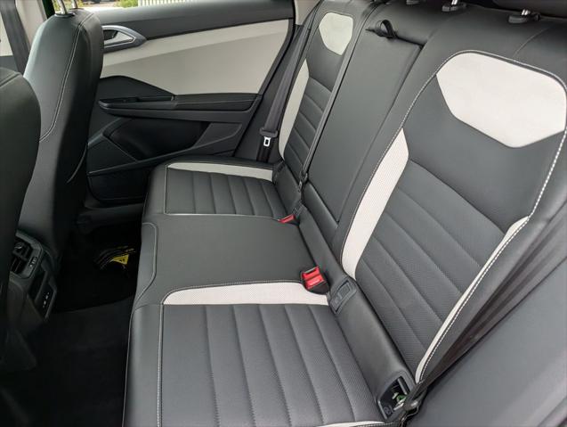 2026 Volkswagen Taos SEL