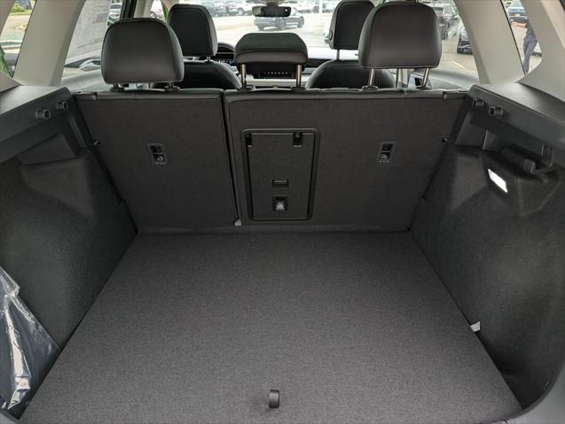 2026 Volkswagen Taos SEL