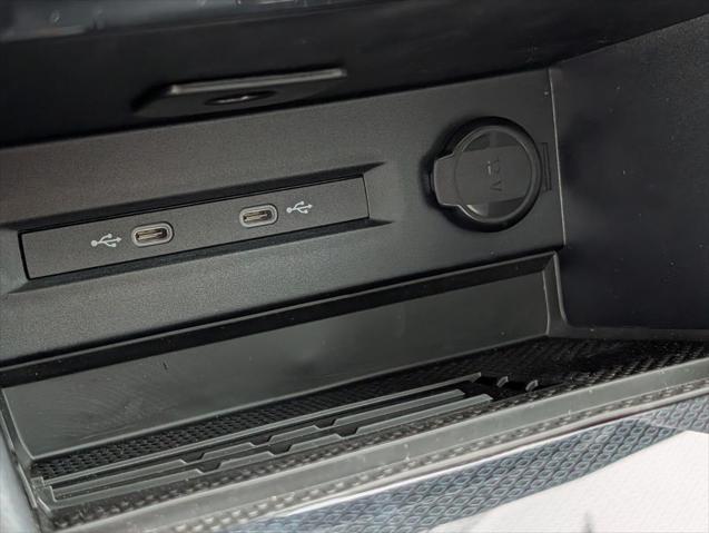 2026 Volkswagen Taos SEL