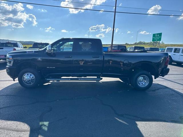 2026 RAM Ram 3500 RAM 3500 LARAMIE CREW CAB 4X4 8 BOX