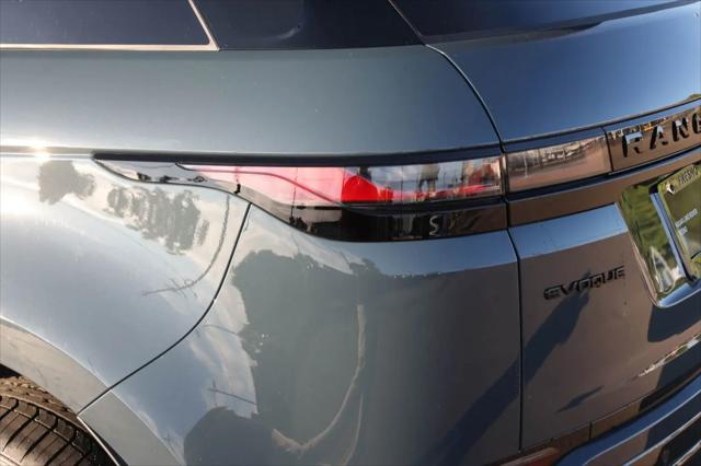 2026 Land Rover Range Rover Evoque Dynamic SE