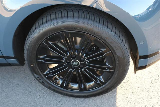 2026 Land Rover Range Rover Evoque Dynamic SE