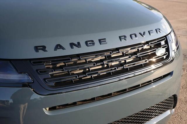 2026 Land Rover Range Rover Evoque Dynamic SE