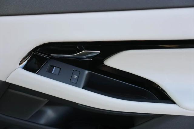 2026 Land Rover Range Rover Evoque Dynamic SE