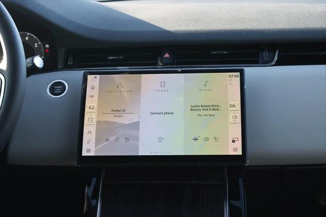 2026 Land Rover Range Rover Evoque Dynamic SE