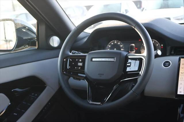 2026 Land Rover Range Rover Evoque Dynamic SE