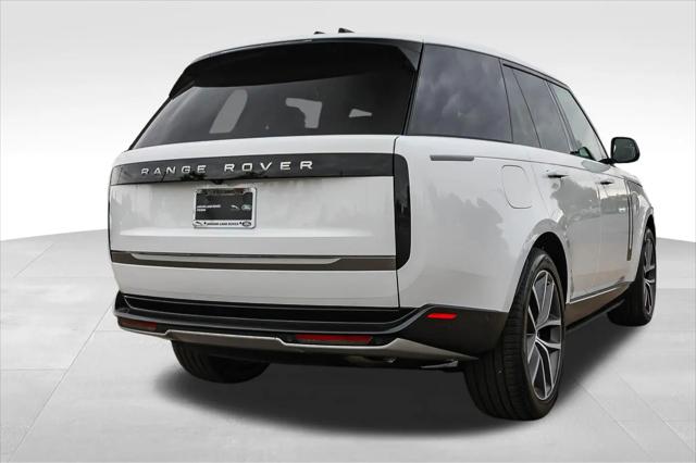 2026 Land Rover Range Rover P400 SE