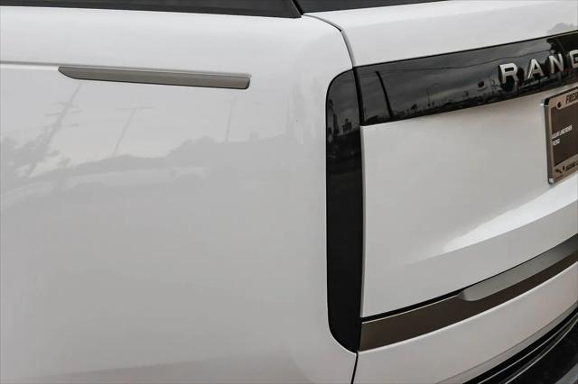 2026 Land Rover Range Rover P400 SE