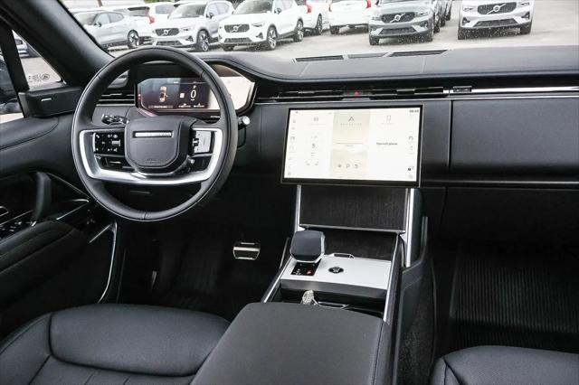 2026 Land Rover Range Rover P400 SE