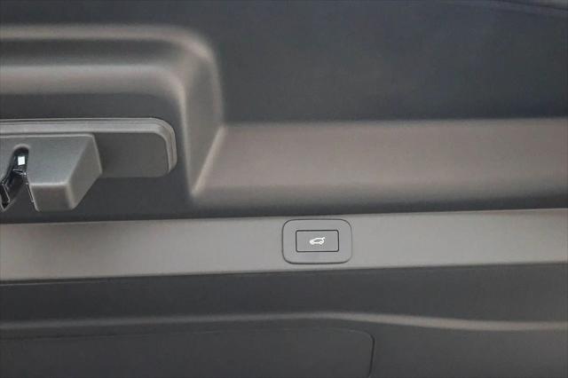 2026 Land Rover Range Rover P400 SE
