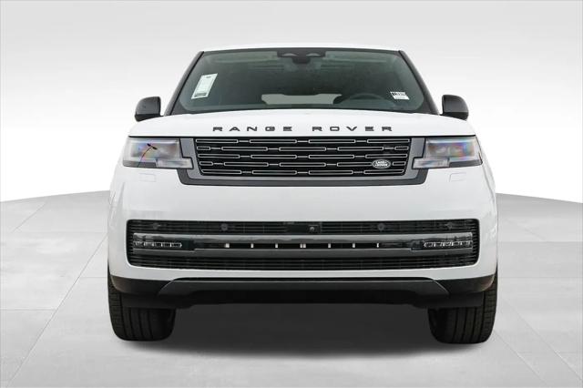 2025 Land Rover Range Rover P550e SE