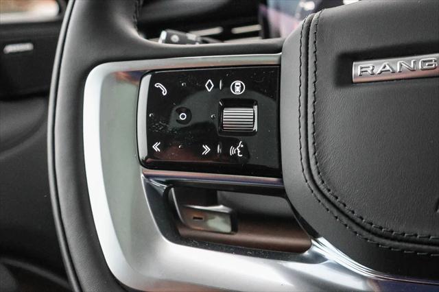 2025 Land Rover Range Rover P550e SE
