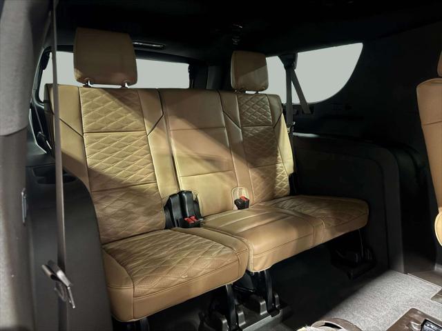2023 Cadillac Escalade ESV 4WD Premium Luxury