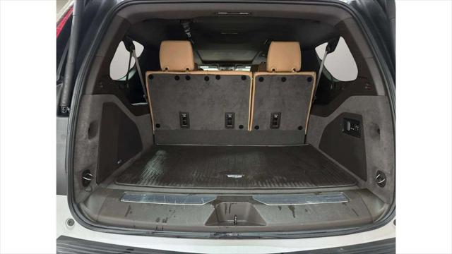 2023 Cadillac Escalade ESV 4WD Premium Luxury