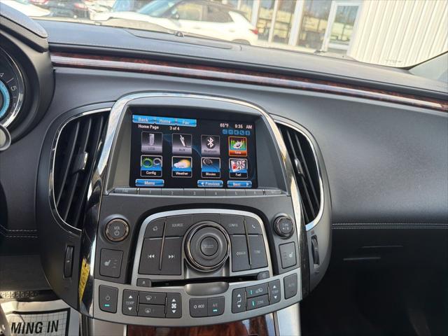 2013 Buick LaCrosse Leather Group