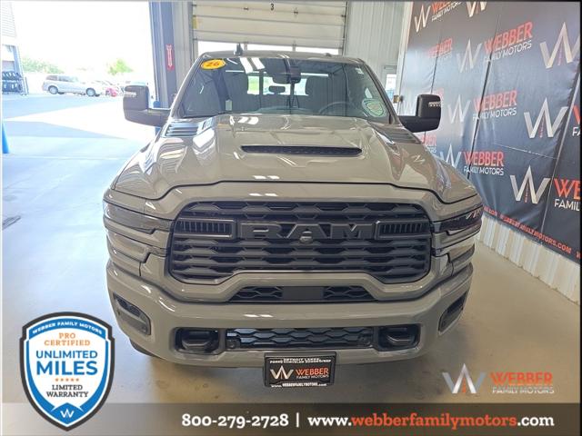 2026 RAM Ram 2500 RAM 2500 BLACK EXPRESS CREW CAB 4X4 64 BOX 2026 RAM Ram 2500 RAM 2500 BLACK EXPRESS CREW CAB 4X4 64 BOX