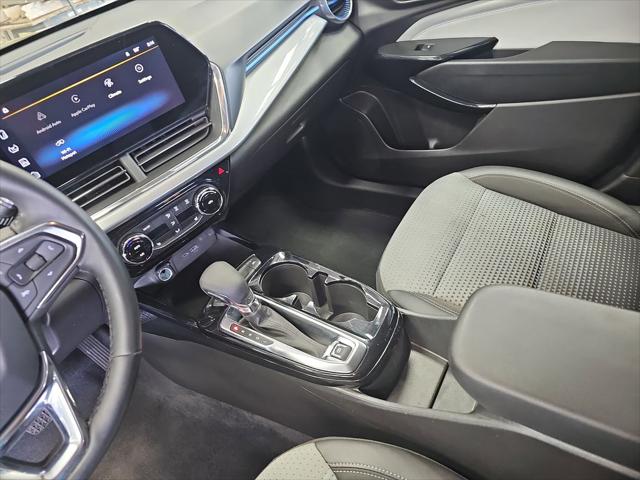 2025 Chevrolet Trax FWD LT