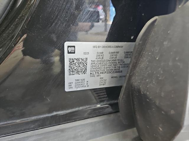 2025 Chevrolet Trax FWD LT