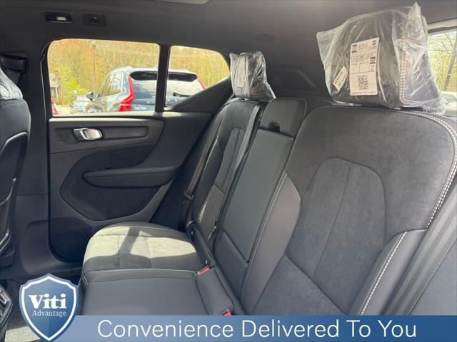2026 Volvo EX40 Black Edition Ultra, Twin Motor, Fully electric