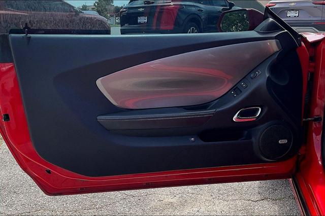 2015 Chevrolet Camaro 2LT