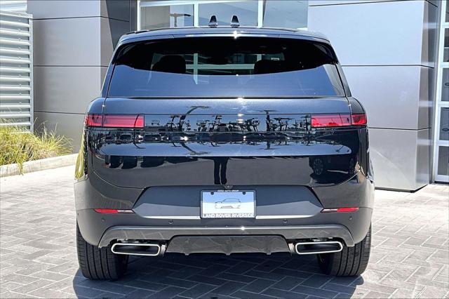 2026 Land Rover Range Rover Sport P360 SE