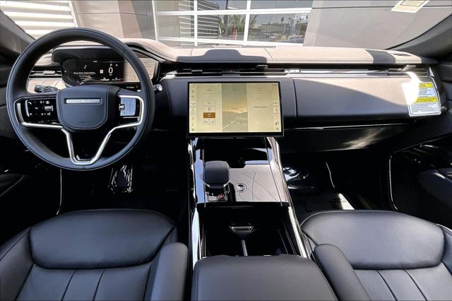 2026 Land Rover Range Rover Sport P360 SE