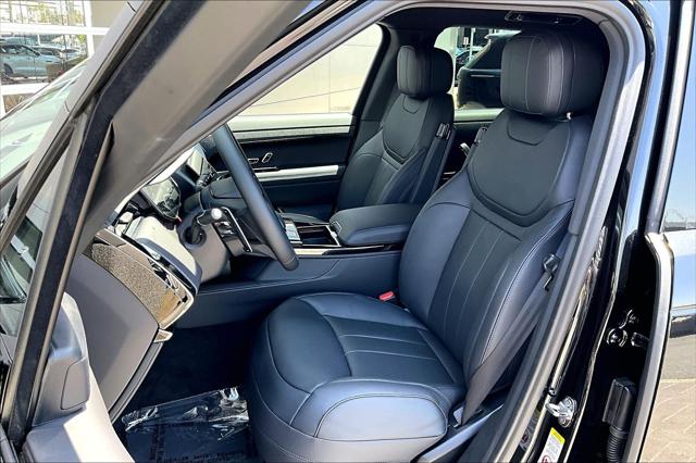 2026 Land Rover Range Rover Sport P360 SE