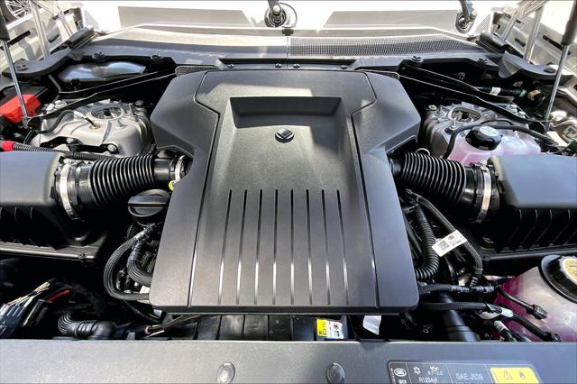 2026 Land Rover Defender P635 OCTA