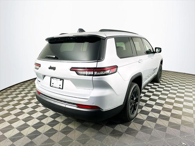 2026 Jeep Grand Cherokee L Altitude 4x4