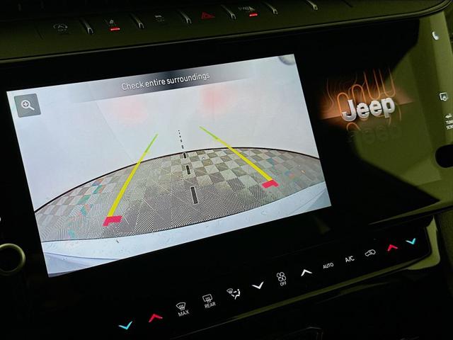2026 Jeep Grand Cherokee L Altitude 4x4