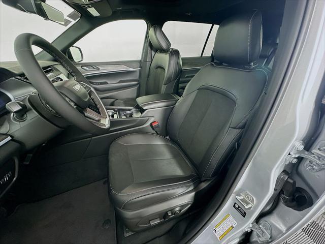 2026 Jeep Grand Cherokee L Altitude 4x4