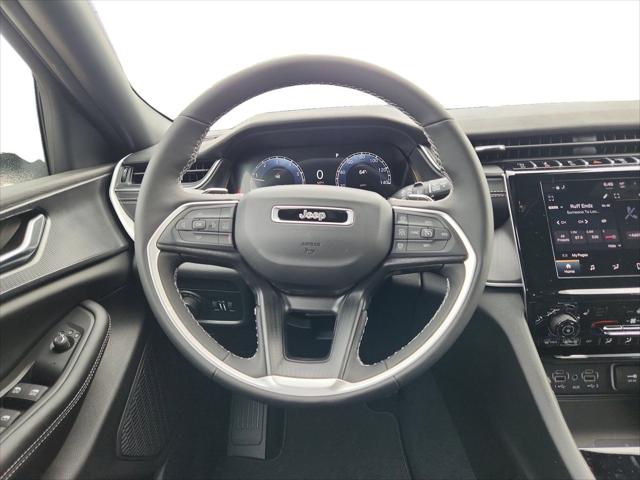 2026 Jeep Grand Cherokee L Altitude 4x2