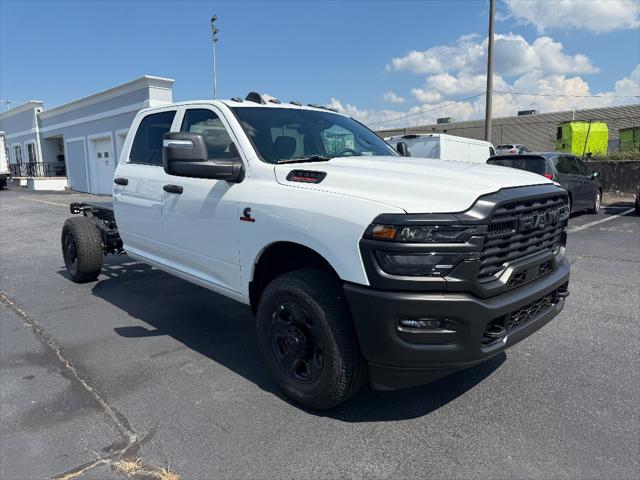 2026 RAM 3500 Chassis RAM 3500 TRADESMAN CREW CAB CHASSIS 4X4 60 CA