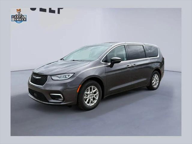 2023 Chrysler Pacifica Touring L for sale in Olympia, WA