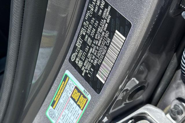 2025 Hyundai Elantra SEL - Photo 32