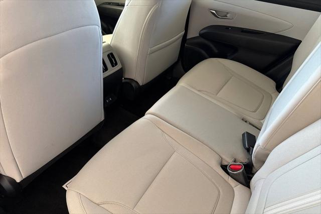 2025 Hyundai Tucson SEL - Photo 16