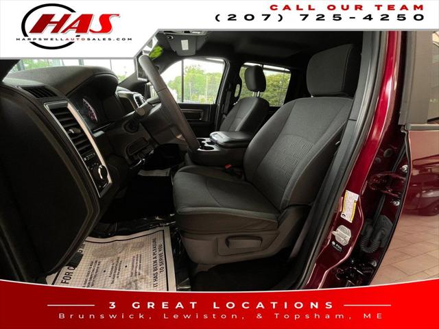 2024 Ram 1500 Classic Warlock Crew Cab 4x4 5'7" Box